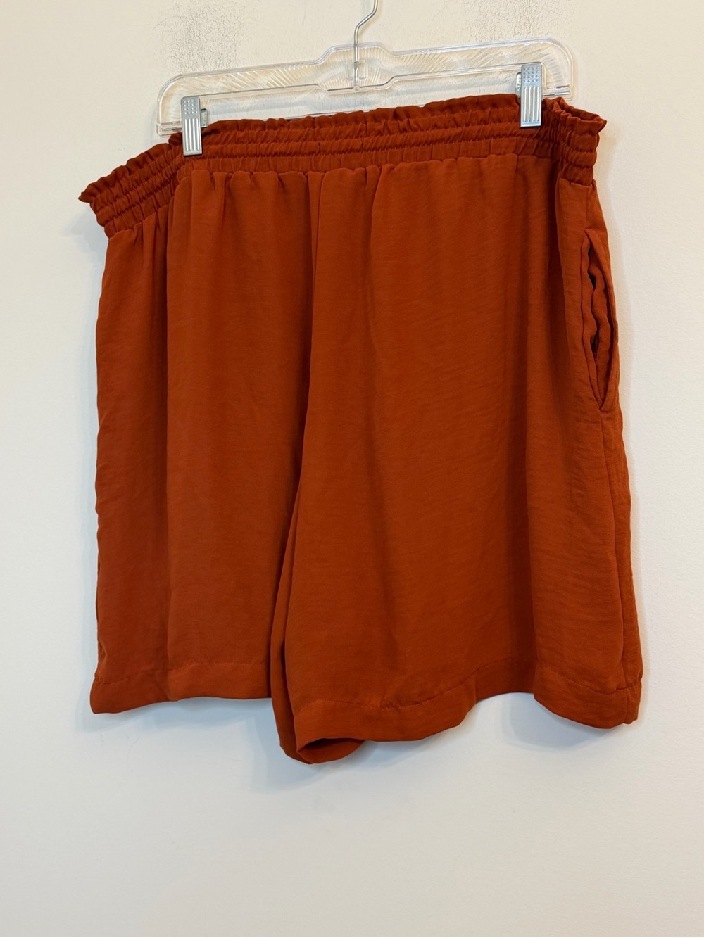 296. Simply Vera Vera Wang Rust Pull On Shorts Women’s XL - Picture 5 of 6